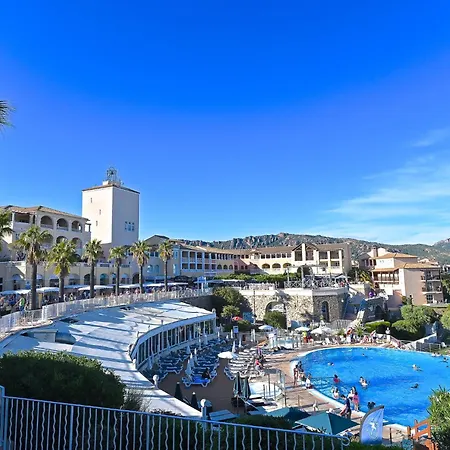 Village Cap Esterel - L'esquinade-113 By Interhome *